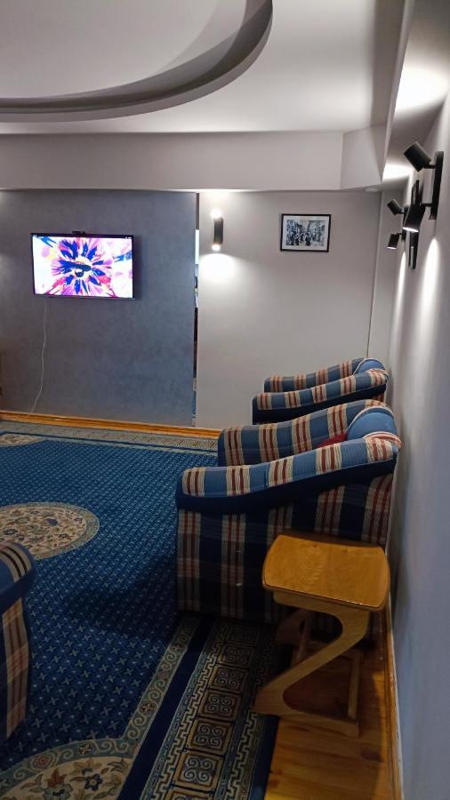 3-Bedroom Apartment On Ohunboboev Tasjkent Eksteriør billede