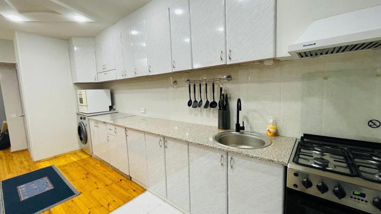 3-Bedroom Apartment On Ohunboboev Tasjkent Eksteriør billede